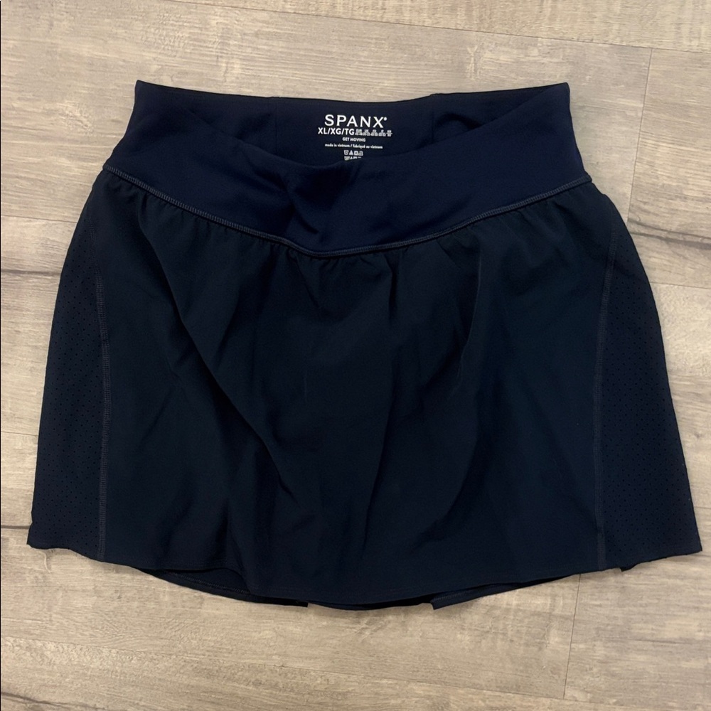 SPANX Women's Skirt Skort Athletic Navy size XL